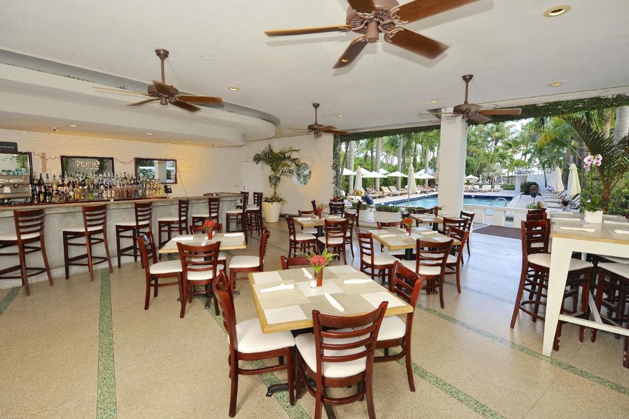 South Seas Hotel — Photos 3